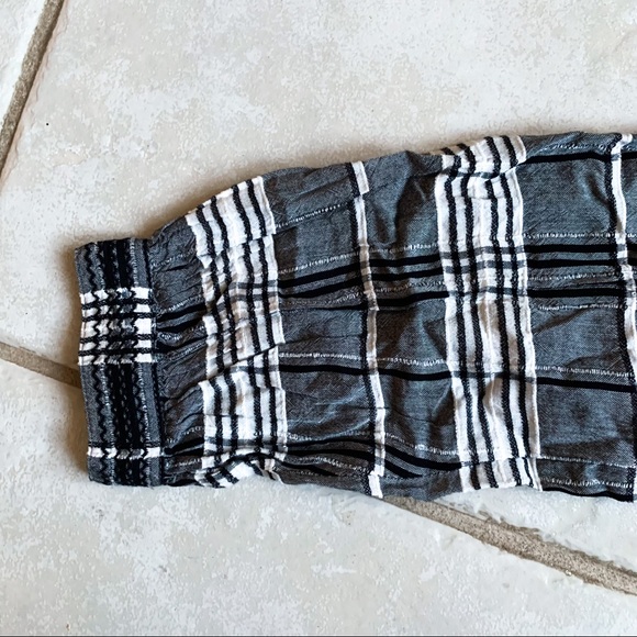 NWOT • Lucky Brand • Gathered-Yoke Button Down Top - Picture 4 of 8